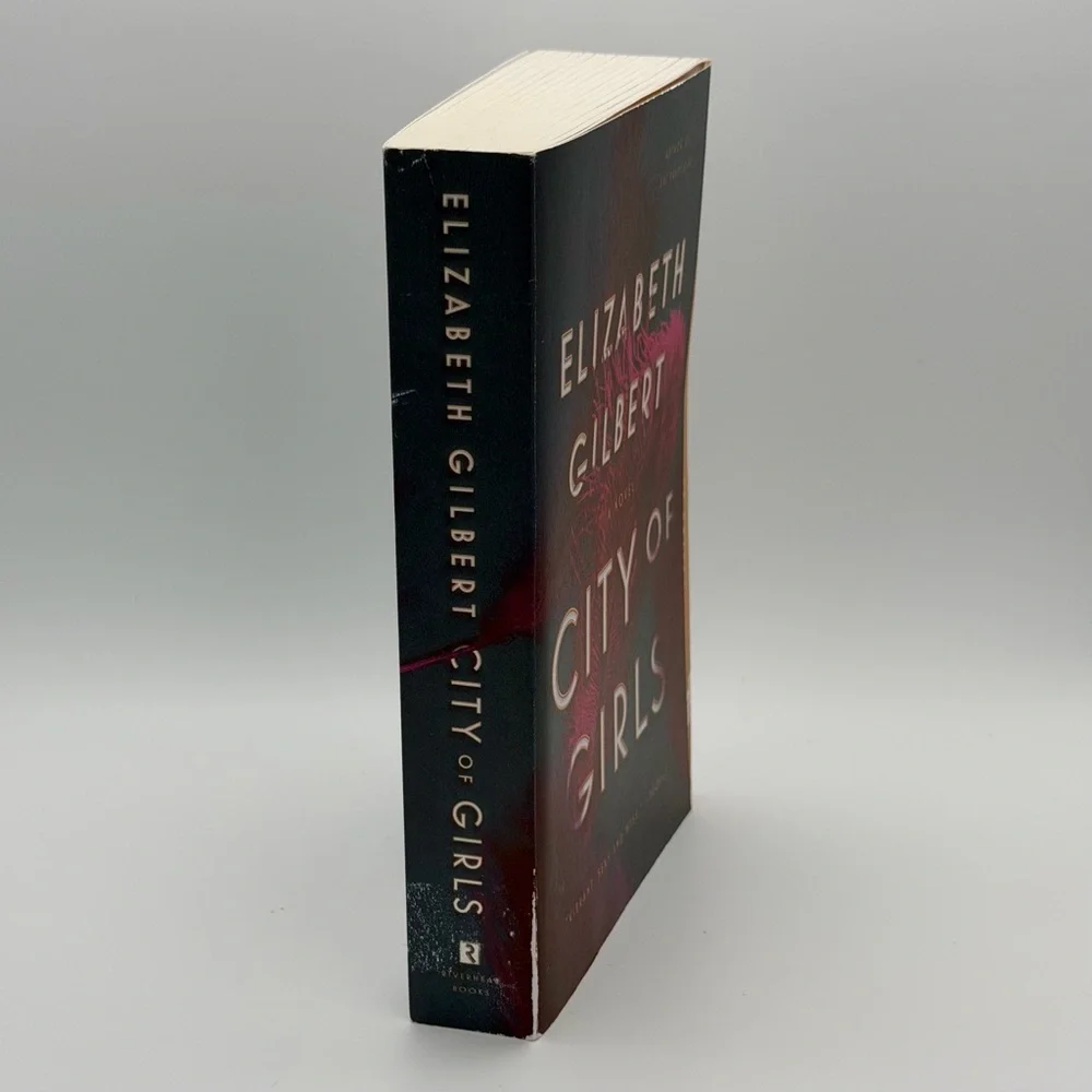 City of Girls by Elizabeth Gilbert - Paperback - Picture 3 of 3